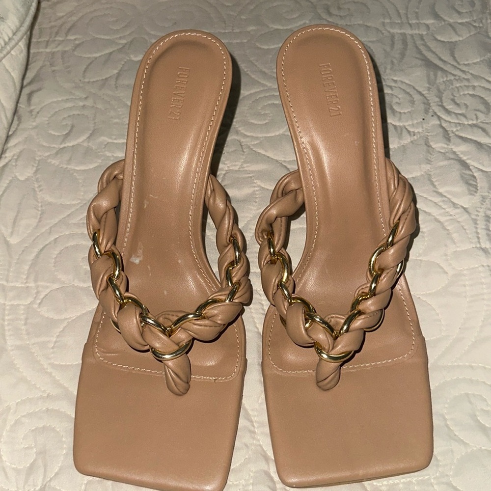 Twisted chain flip flip heals